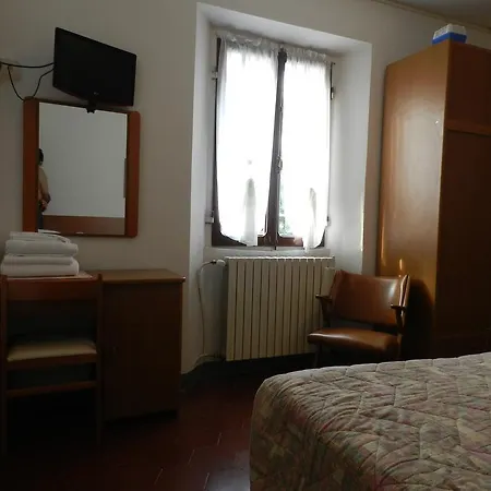 Ristorante Svizzera Видичатико