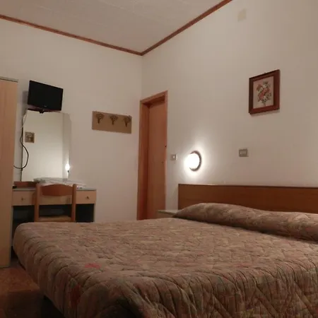 Ristorante Svizzera Hotel Lizzano In Belvedere