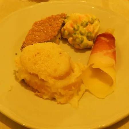 Ristorante Svizzera Видичатико