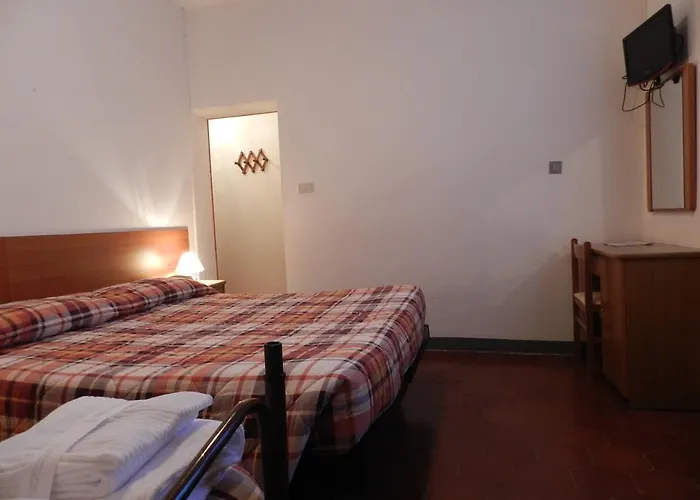 Hotell Ristorante Svizzera 3*