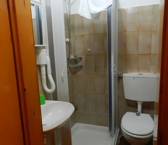 Hotell Ristorante Svizzera 3*